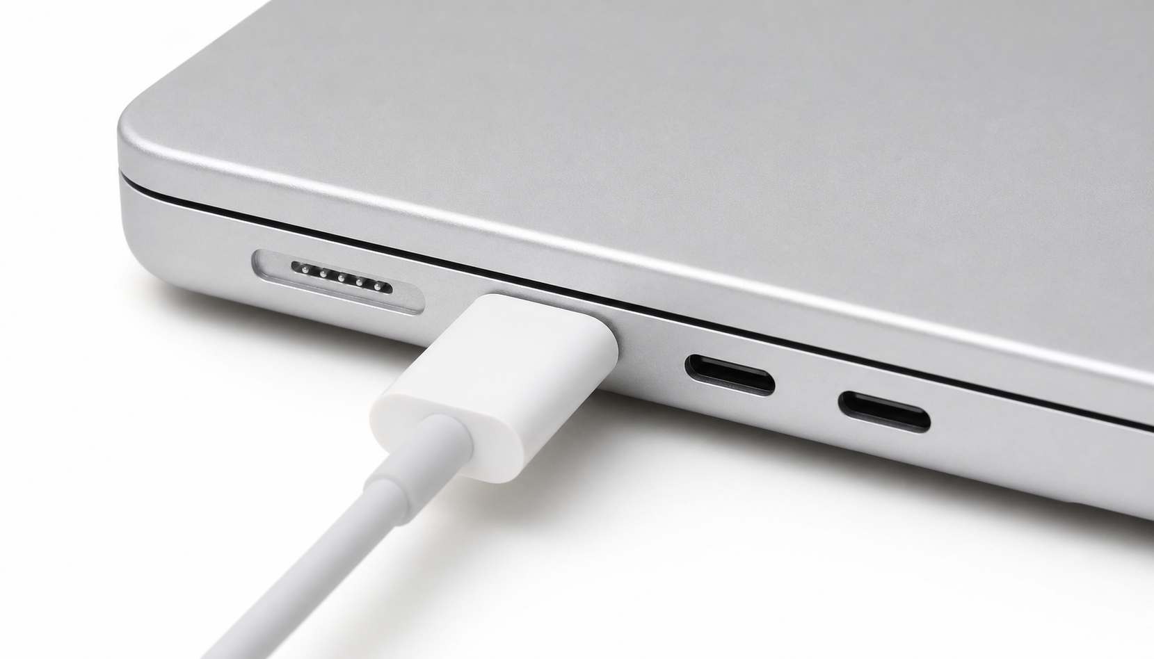MacBookのUSB-Cポートとドッキングステーション選び方